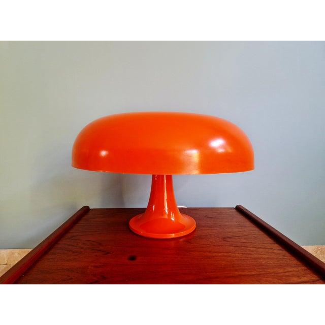 Nesso Table Lamp in Fiberglass and Polyester by Giancarlo Mattioli for Artemide, 1960s For Sale - Image 18 of 18