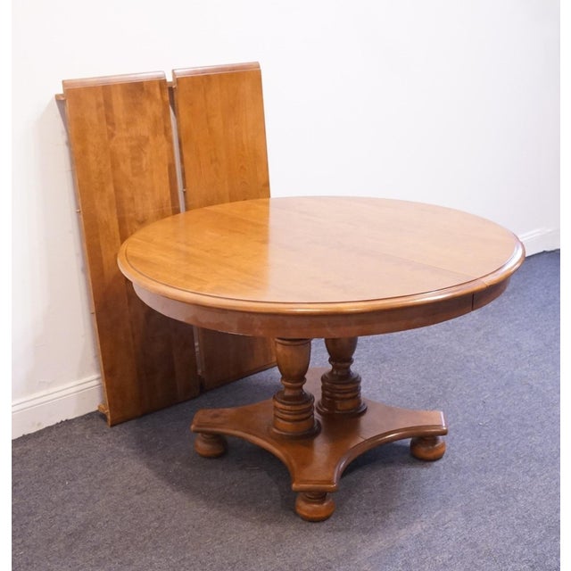 Ethan Allen Heirloom Nutmeg Maple Colonial Early American 79" Double Pedestal Dining Table 10-6094 For Sale - Image 10 of 13