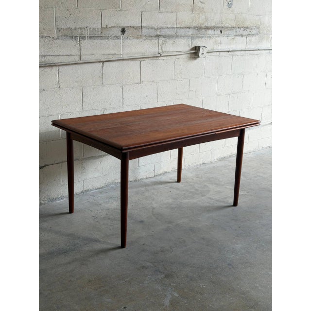 Vintage Danish Teak Extension Dining Table Mid Century Modern Expandable Scandinavian For Sale - Image 4 of 10