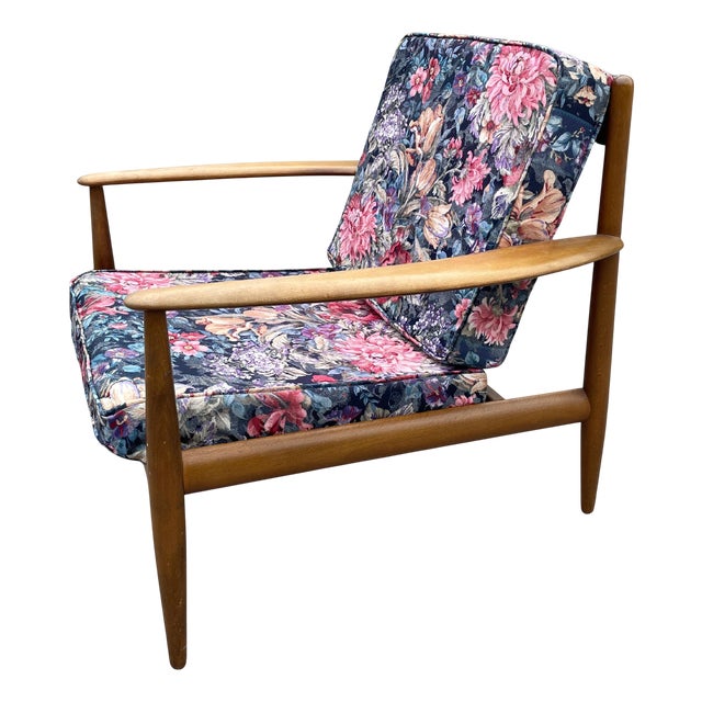 Mid-Century Danish Modern Armchair attributed to Grete Jalk for France & Søn, 1960s For Sale