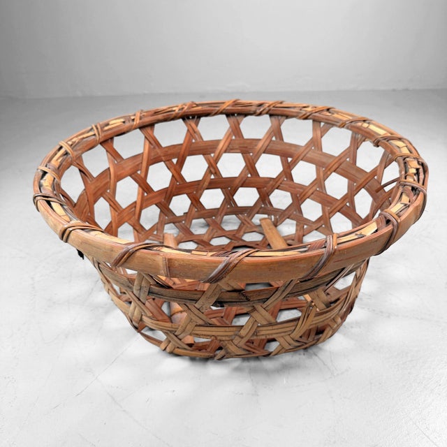 Japanese Bamboo Zaru Harvest Basket, 1960s For Sale - Image 10 of 10