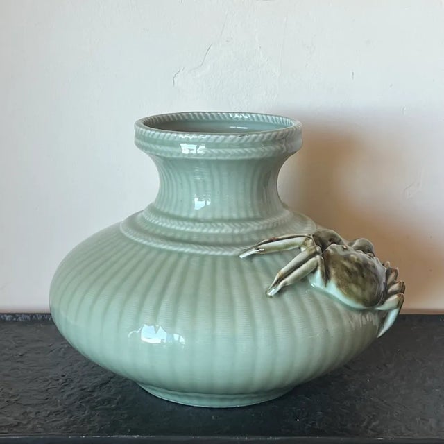 Japanese Antique Japanese Ribbed Porcelain Vase in Celadon Glaze With Braided Detail and Crab Fishne For Sale - Image 3 of 9