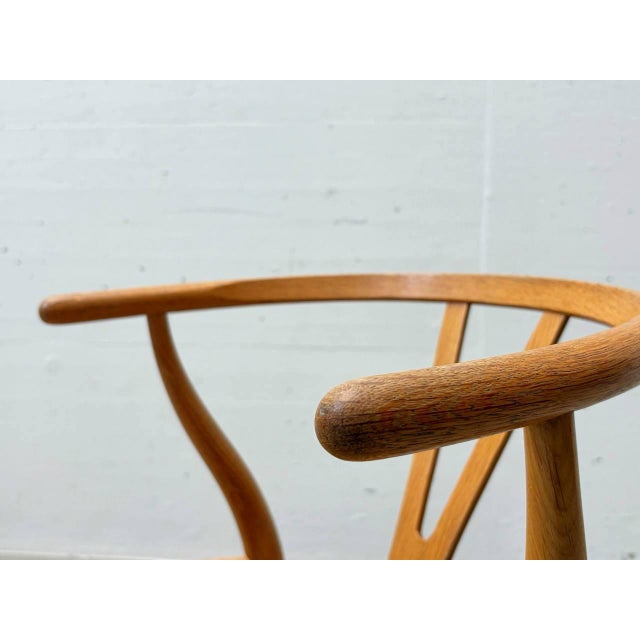 Vintage CH24 Wishbone Chairs by Hans J. Wegner for Carl Hansen & Søn, Denmark, 1990s, Set of 6 For Sale - Image 3 of 18
