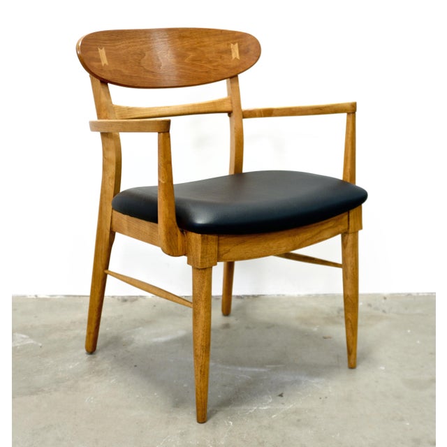 Mid-Century Modern Lane “Acclaim” Walnut & Ash Armchair For Sale - Image 3 of 13