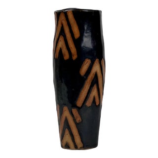 Vintage Tall Ceramic Glazed Vase With Teepee V Design in Black & Brown For Sale