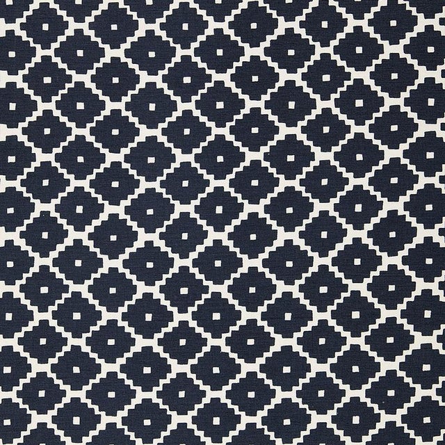 Abstract Sample - Schumacher Ziggurat Fabric in Navy For Sale - Image 3 of 3