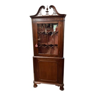 Early 20th Century Mahogany Chippendale Style Bench Made 2 Part Corner Cupboard For Sale
