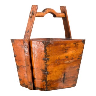 Vintage Chinese Midcentury Wood Grain Basket with Large Handle and Metal Braces For Sale