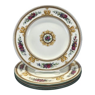 Wedgwood Columbia W595 Dinner Plates - Set of 4 For Sale