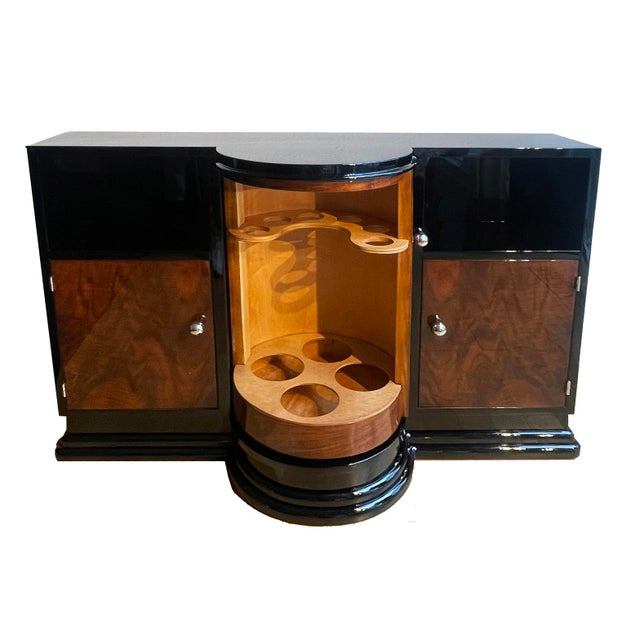 1930s Art Deco Walnut Bar Cabinet, 1930 For Sale - Image 5 of 18