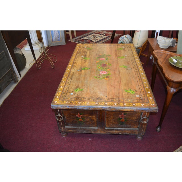 1980s Hand Painted Color Florals Large Wooden Trunk Box / Coffee Table W/Iron Rings For Sale - Image 6 of 13