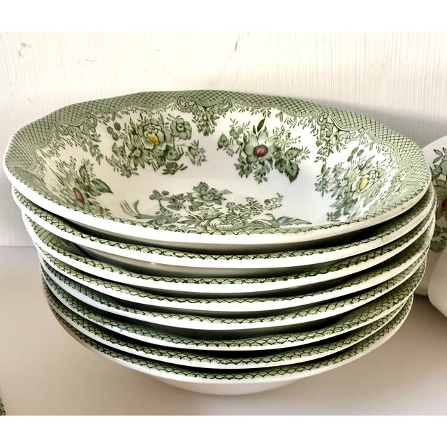 1960s Mid-Century Modern Enoch Wedgwood Tunstall Kent Dinnerware Set- 40 Pieces For Sale - Image 4 of 12