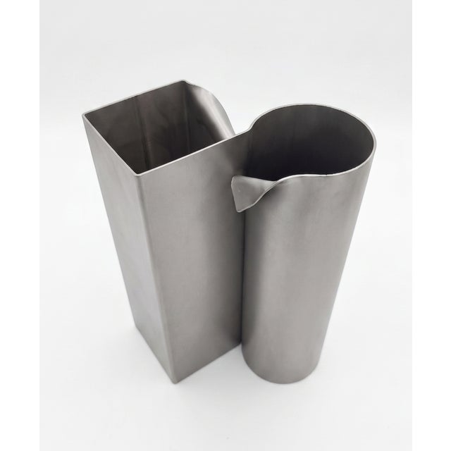 Metal Phil Miller Vase by Dario Nasuti For Sale - Image 7 of 8