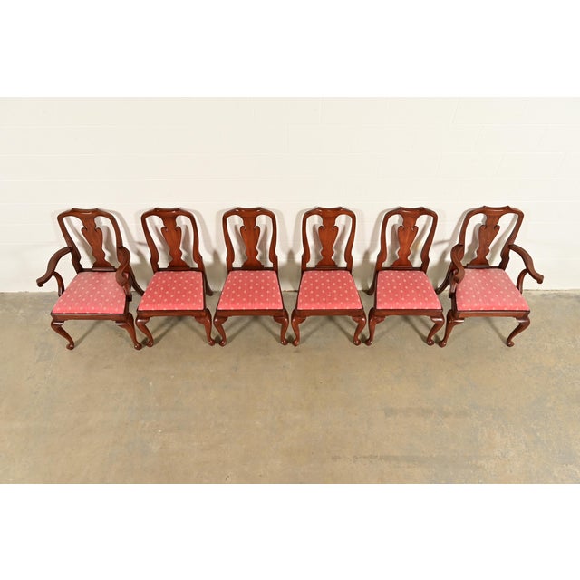 Late 20th Century Henkel Harris Queen Anne Solid Cherry Wood Dining Chairs, Set of Six For Sale - Image 5 of 14
