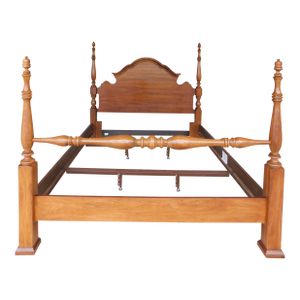 Thomasville Fisher Park Queen Size Poster Bed