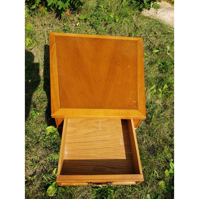 Mid Century Hekman Furniture Wood Side Table Wedge Single Drawer For Sale - Image 10 of 11