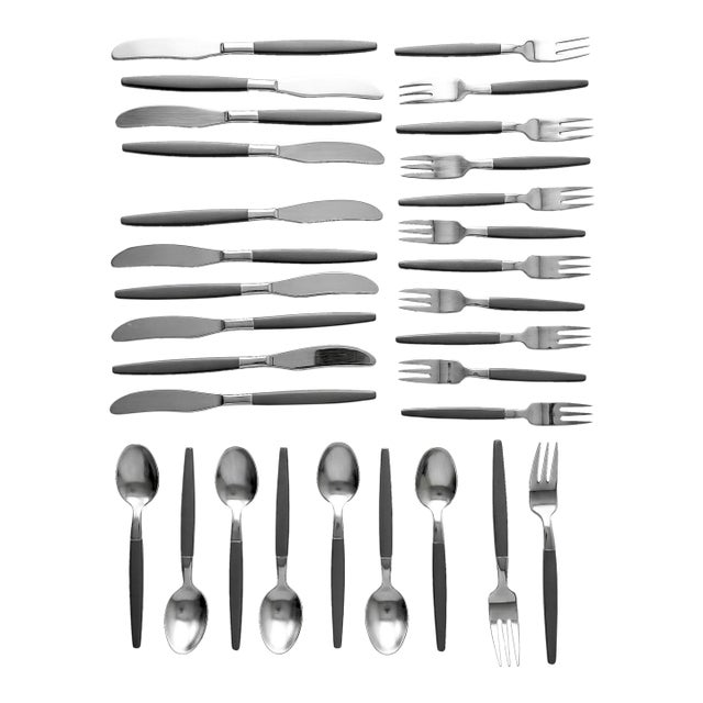 Vintage Lundtofte "Largo" Stainless Flatware - Tias Eckhoff for DKF - 31 Pieces For Sale