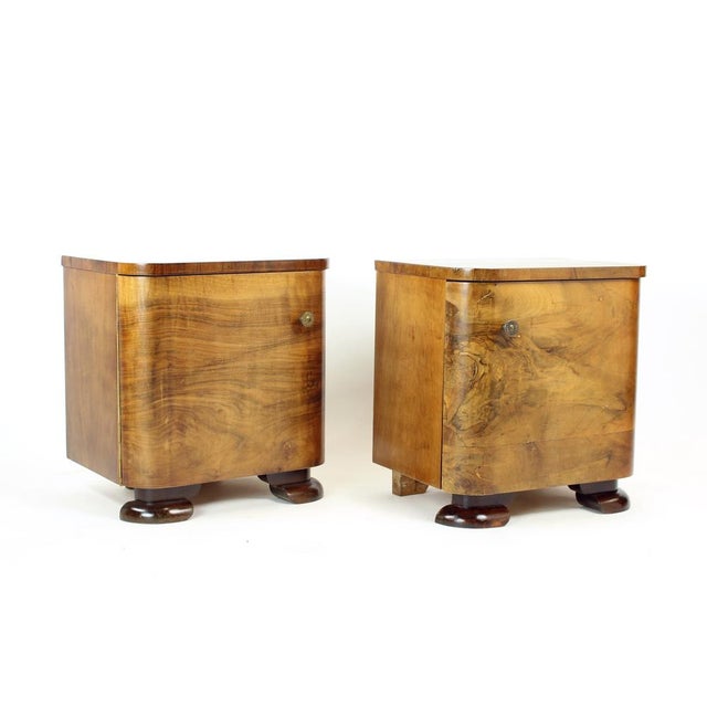 Vintage Art Deco Bedside Tables in Walnut Veneer, Czechoslovakia, 1930s, Set of 2 For Sale - Image 13 of 17