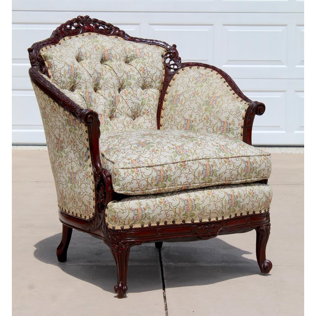 Antique French Louis XV Style Bergère Armchair – Hand-Carved Mahogany, Tufted Floral Upholstery, C. Late 19th Century For Sale - Image 4 of 18