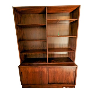 1960s Mid-Century Danish Hundevad & Co Rosewood Bookcase For Sale