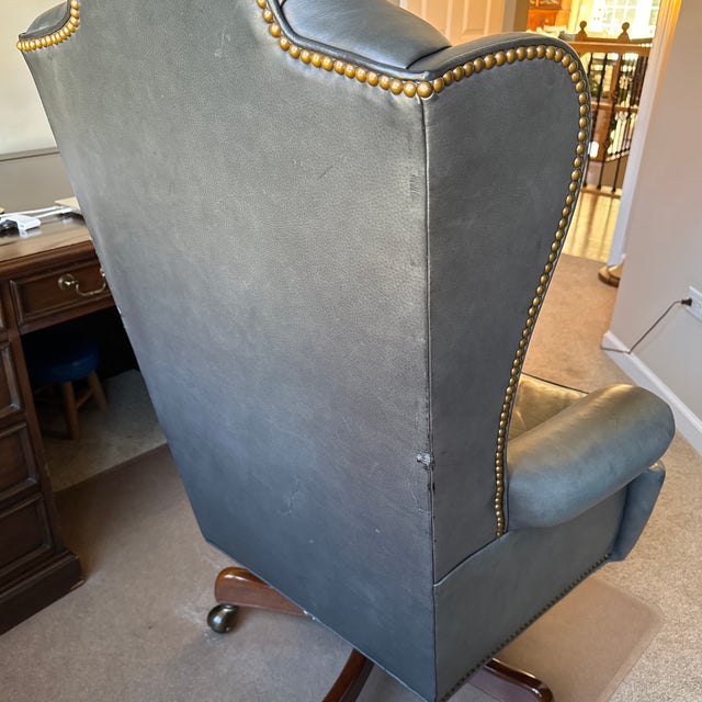 Vintage Large Swivel Leather Executive Office Chair For Sale In Chicago - Image 6 of 8
