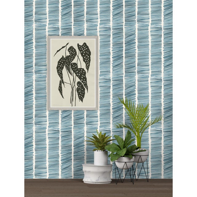 Non-woven fiber-based material with a smooth satin finish. We use the latest digital technology providing the highest...