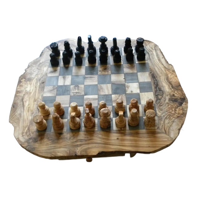 Handcrafted Rustic Wooden Chess Set Natural Wood Grain Board For Sale