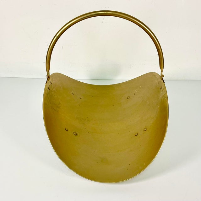 Mid 20th Century Mid-Century Federal Arts & Crafts Old Gold Matte Finish Firewood Holder With Paw Feet. For Sale - Image 5 of 11