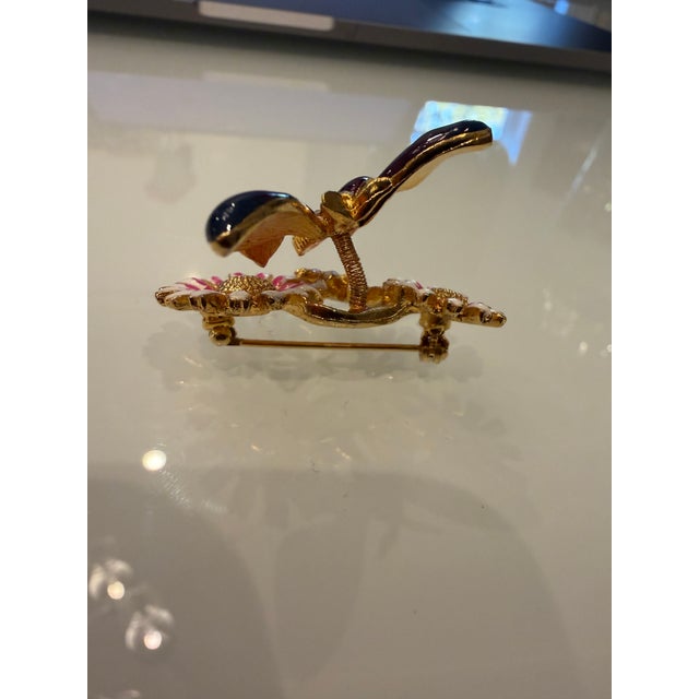Vintage 1960's Kenneth J. Lane Enamel and Crystal Trembler Butterfly on Daisies Brooch For Sale - Image 9 of 9