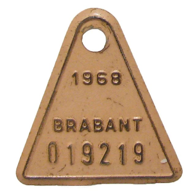 Mid 20th Century Paris & European Vehicle Badges, S/4 For Sale - Image 5 of 6