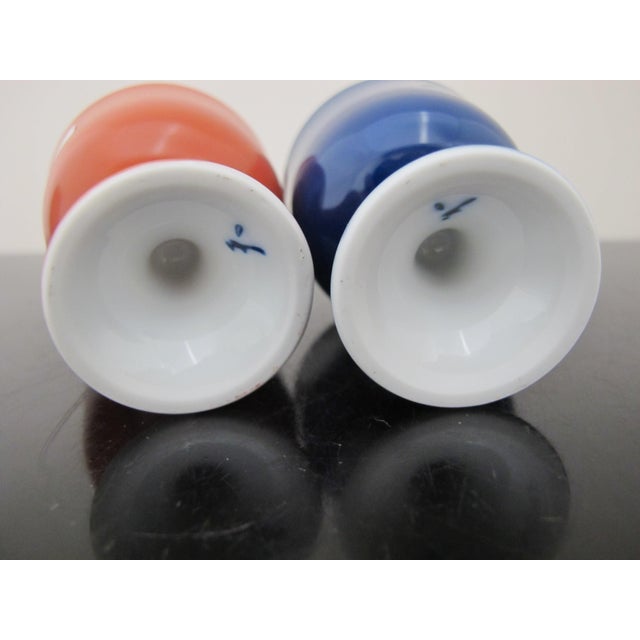 Mid 20th Century Japanese Colorful Porcelain Arita Yaki Imari Sake Egg Cup Set of 2 in Box For Sale - Image 5 of 7