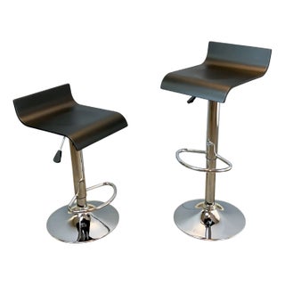 Height-Adjustable Bar Stools in Chrome and Bent Plywood, 1970s, Set of 2 For Sale