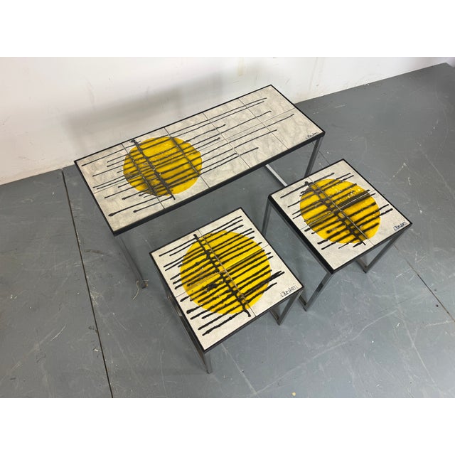 Vintage Chromed Steel and Ceramic Belarti Coffee Table with Side Tables by Juliette Belarti, 1960s, Set of 3 For Sale - Image 4 of 11