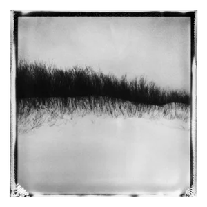 Frozen Beach #7 - Black and White Analogue Landscape Photography 2022