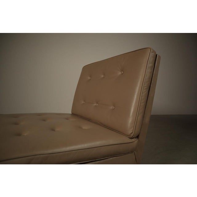 Lounge Chair by Florence Knoll Bassett for Knoll Inc. / Knoll International, 1960s For Sale - Image 6 of 16