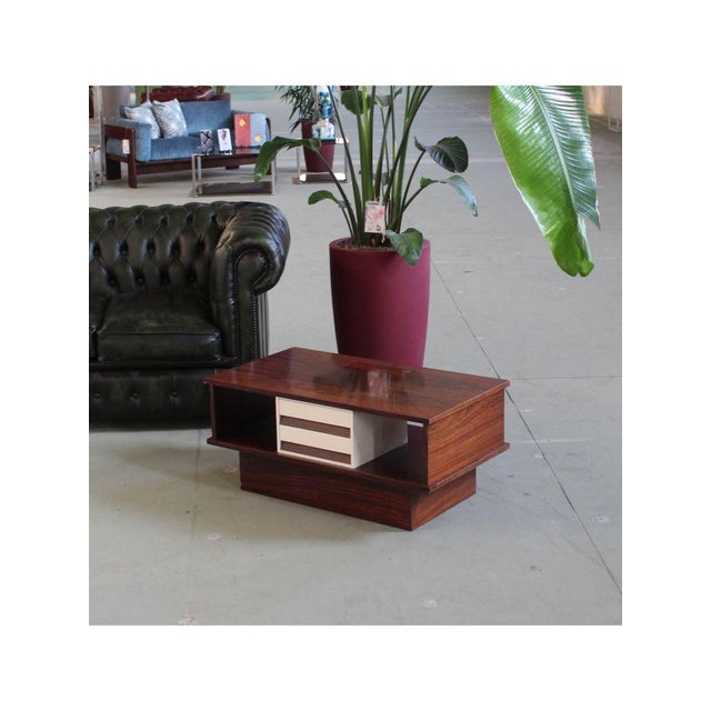 Double-Sided Coffee Table with White Drawers, Italy, 1960s For Sale - Image 3 of 15