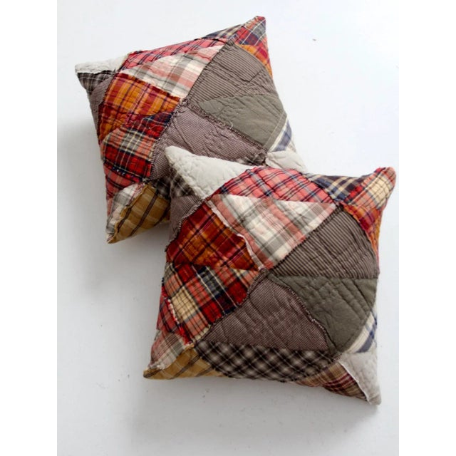 Vintage Patchwork Throw Pillows Pair For Sale - Image 4 of 9
