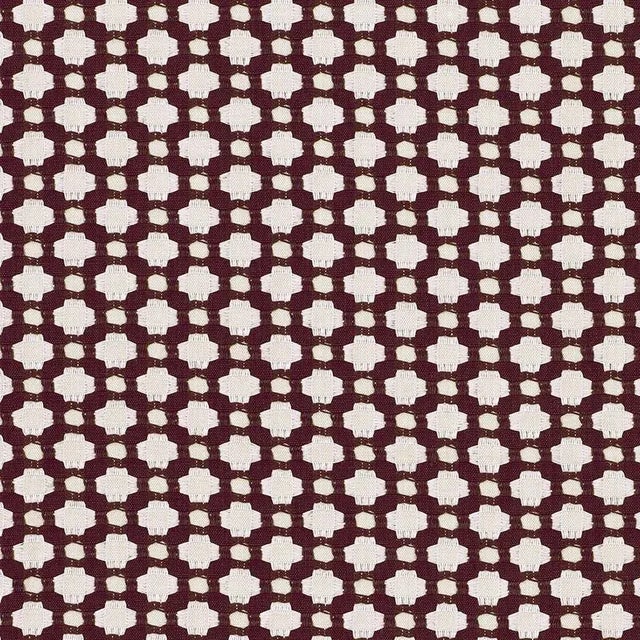 Sample - Schumacher X Celerie Kemble Betwixt Fabric in Bear/Ivory For Sale