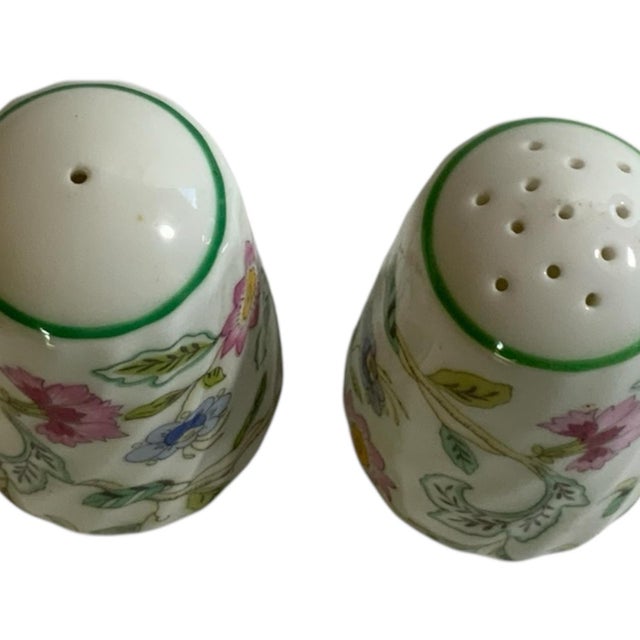 Traditional Vintage Minton Haddon Hall Salt & Pepper Shaker Fine Bone China Green England 1948-2011 For Sale - Image 3 of 6