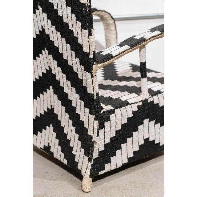 Yoruba Royal Beaded Chair with Geometric Black and White Motif, West Africa For Sale - Image 3 of 8