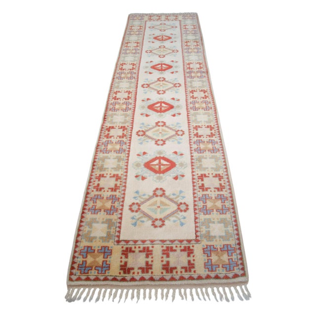 Cream 1990s Hand-Knotted Runner Rug Traditional Turkish Rug - 2′9″ × 10′2″ For Sale - Image 8 of 17