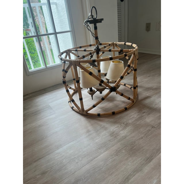 Hollywood Regency 1970s Currey & Company Palm Beach Chandelier For Sale - Image 3 of 12