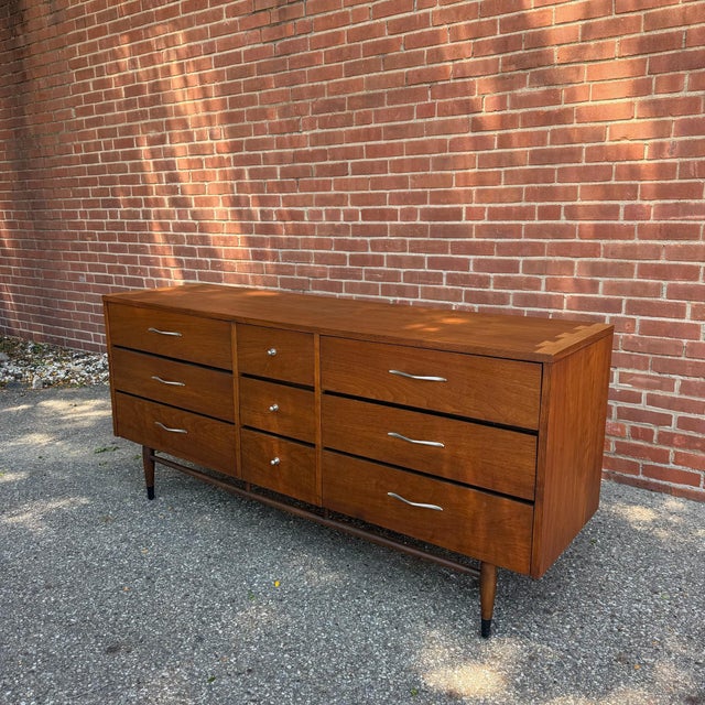 Mid 20th Century Lane Acclaim Walnut 9-Drawer Lowboy Dresser by Andre Bus for Lane Furniture For Sale In Cleveland - Image 6 of 9