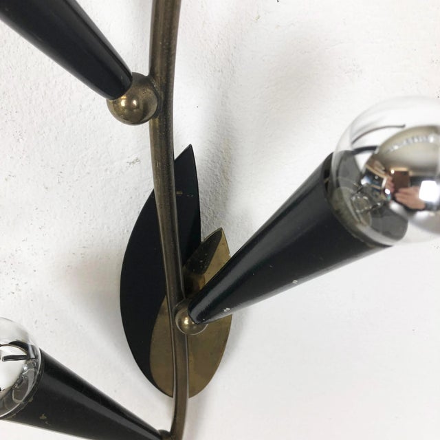 Large Modernist Brass Floral Theatre Wall Light Sconce, France, 1950 For Sale - Image 9 of 15
