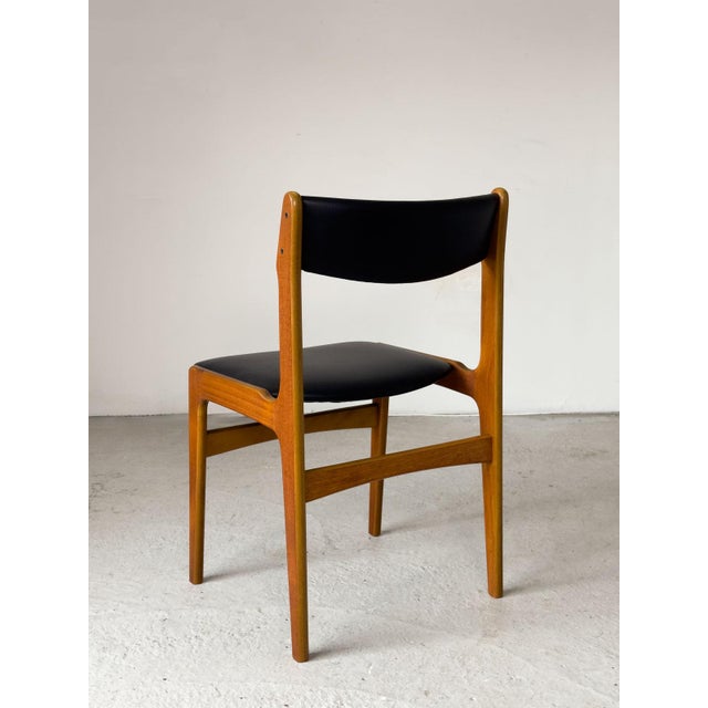 Teak Dining Chairs attributed to Erik Buch for Oddense Maskinsnedkeri, Denmark, 1960s, Set of 4 For Sale - Image 16 of 18