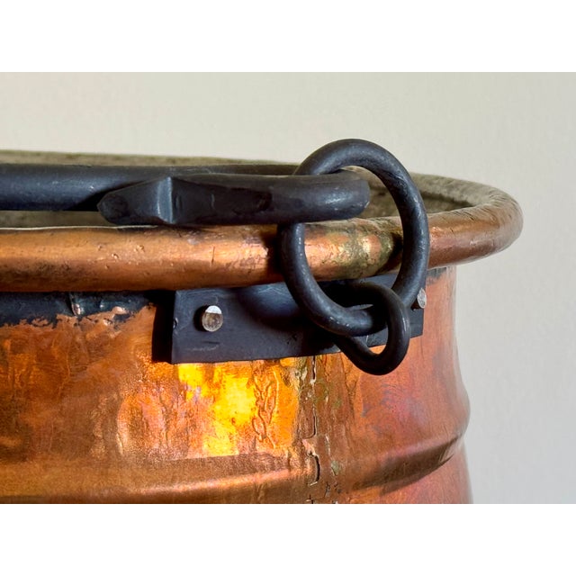 19th Century French Copper Cauldron For Sale In Palm Springs - Image 6 of 15