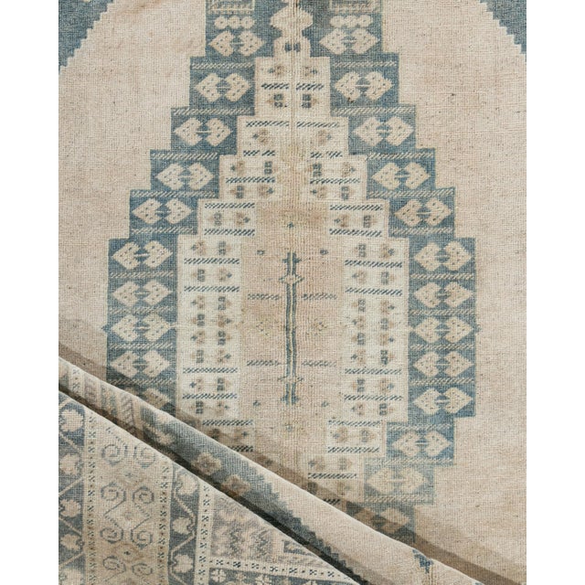 Vintage Beige Turkish Oushak Area Rug 5'8 X 9'6 For Sale In New York - Image 6 of 12