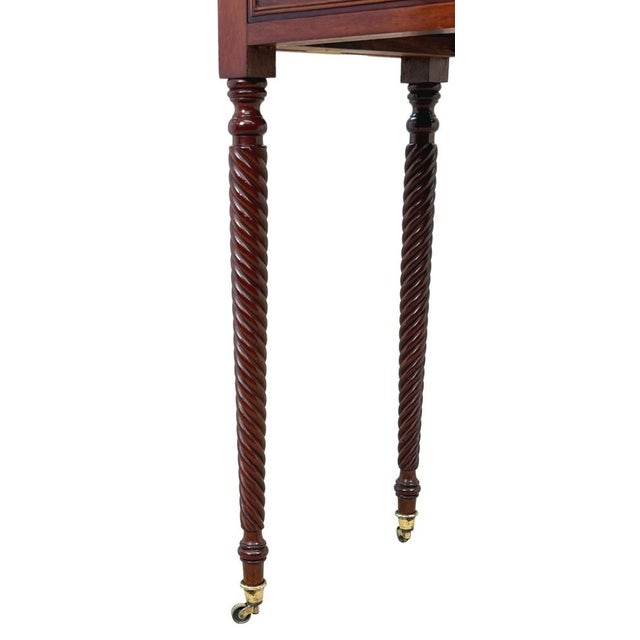A very attractive, well made, little georgian occasional, or side table, which is perfect for a whole variety of different...
