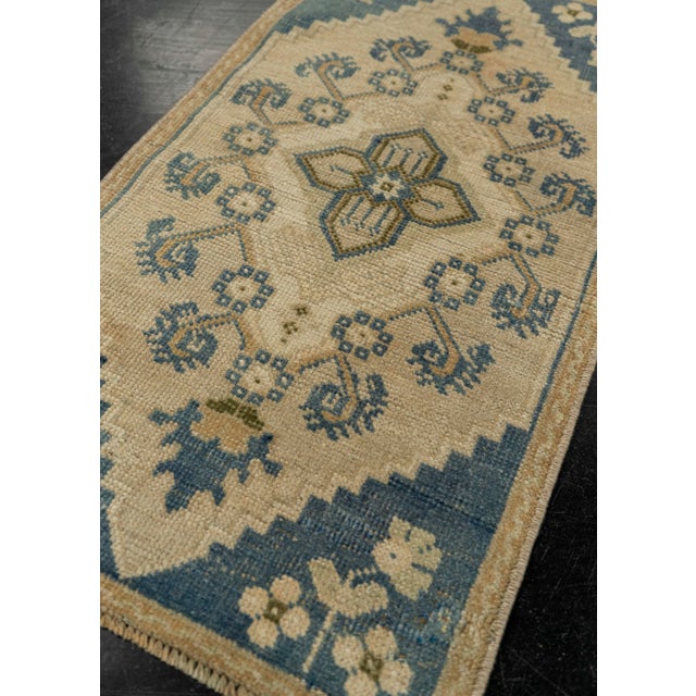 Textile Turkish Mini Rug Oriental Hand Knotted Vintage Rug 1'4" x 2'6" #21197 For Sale - Image 7 of 8