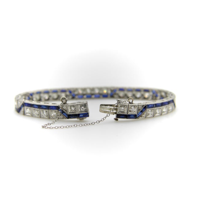 Metal Art Deco Diamond and Sapphire Line Bracelet With Zig-Zag Pattern For Sale - Image 7 of 10